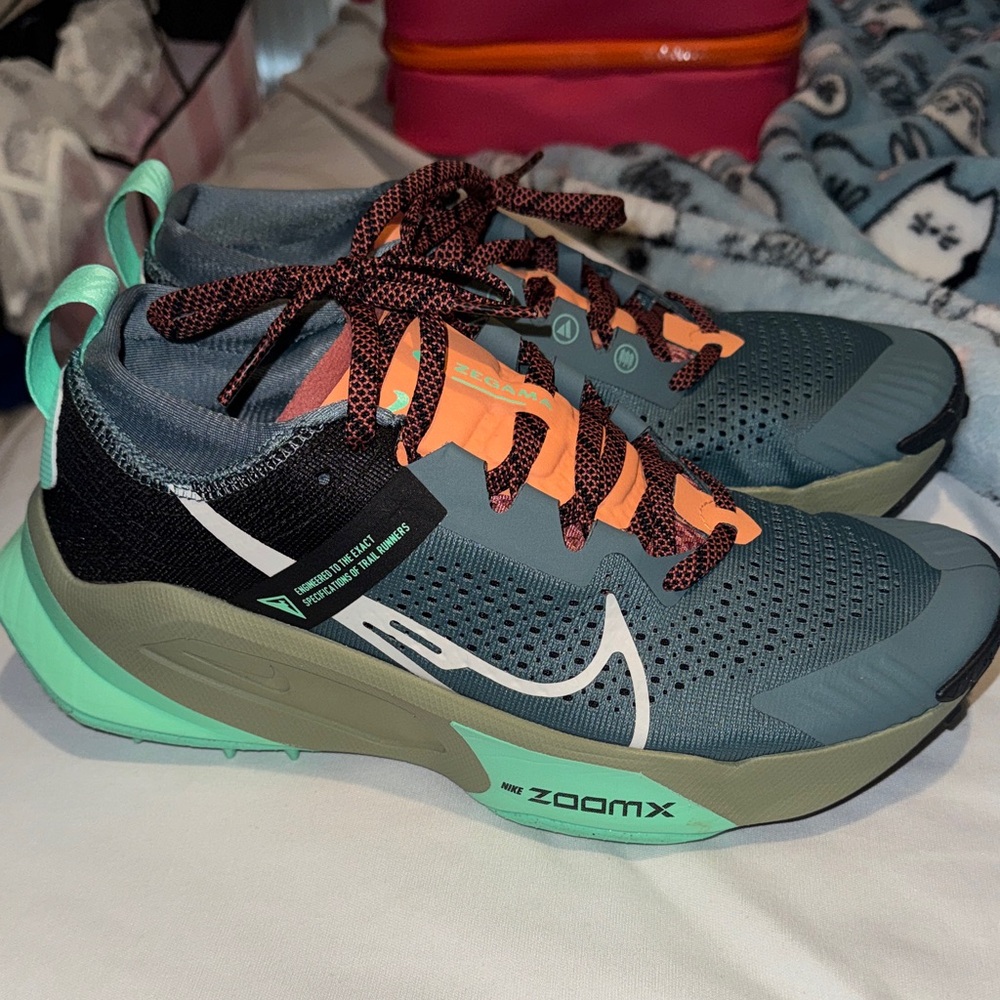 NWT - Nike ZoomX Trail Running Shoes - Teal, Mint & Orange W8.5